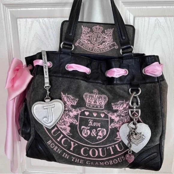 Juicy Couture pink and gray vintage daydreamer with pink and gray juicy wallet - Picture 15 of 15